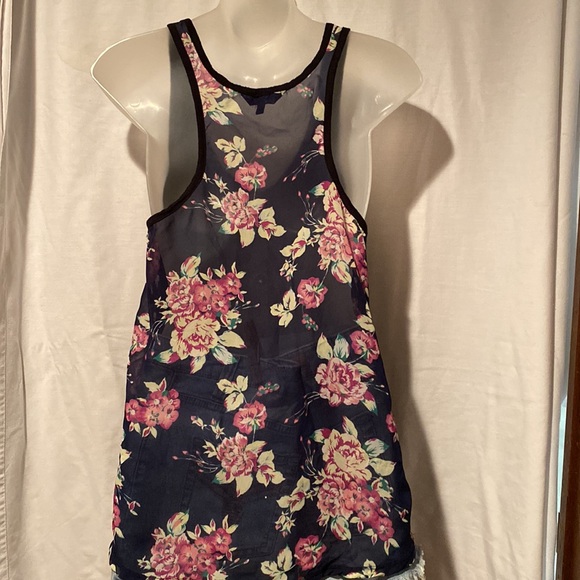 Tank top with sheer back - Picture 3 of 5